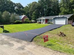 Best Gravel Driveway Installation  in Waukee, IA